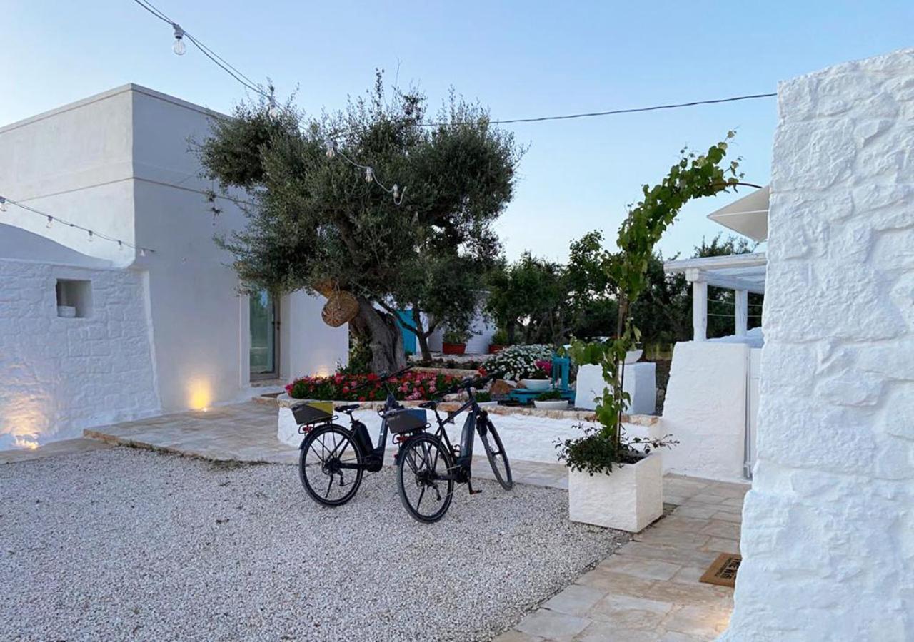 Petranima Wellness In Trulli Bed & Breakfast Остуни Екстериор снимка