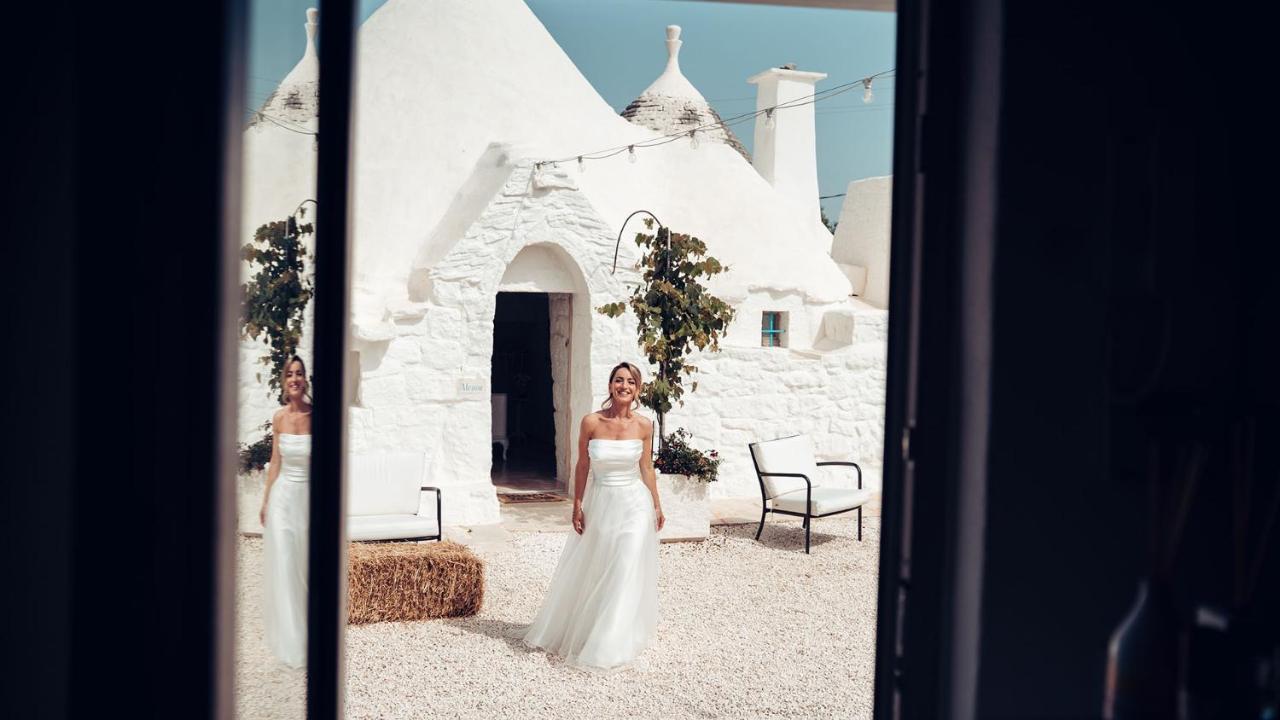 Petranima Wellness In Trulli Bed & Breakfast Остуни Екстериор снимка