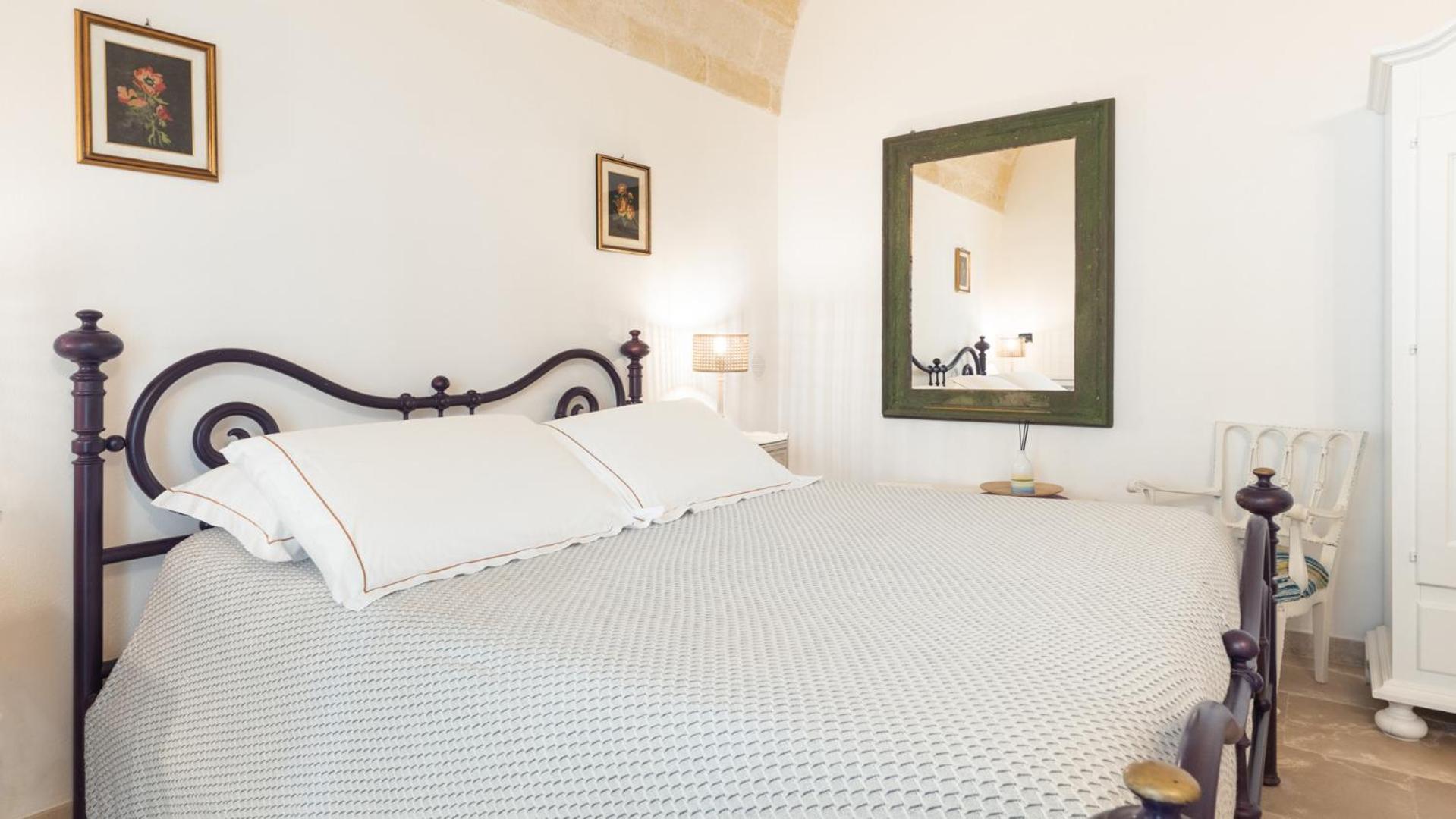Petranima Wellness In Trulli Bed & Breakfast Остуни Екстериор снимка