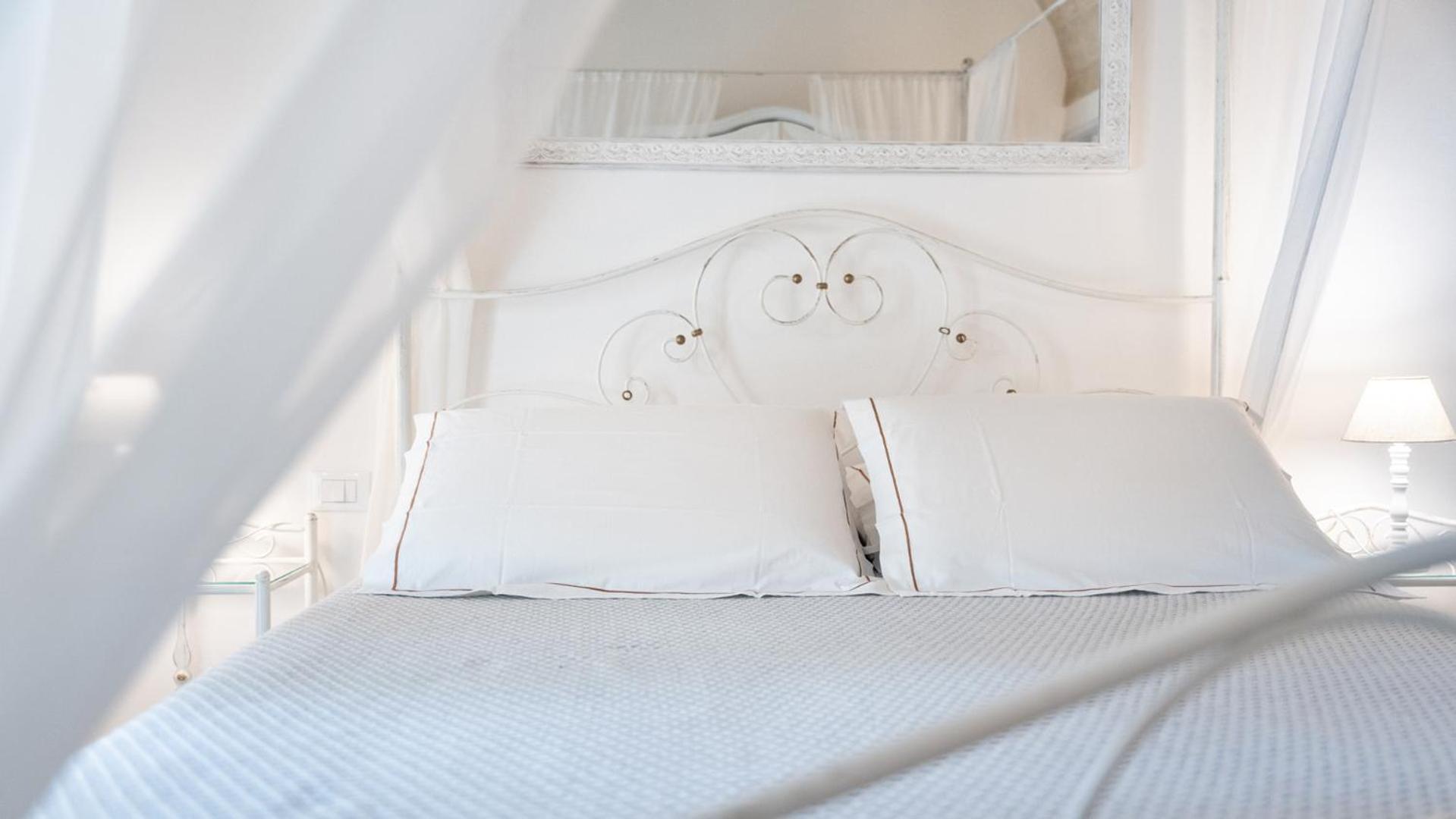 Petranima Wellness In Trulli Bed & Breakfast Остуни Екстериор снимка