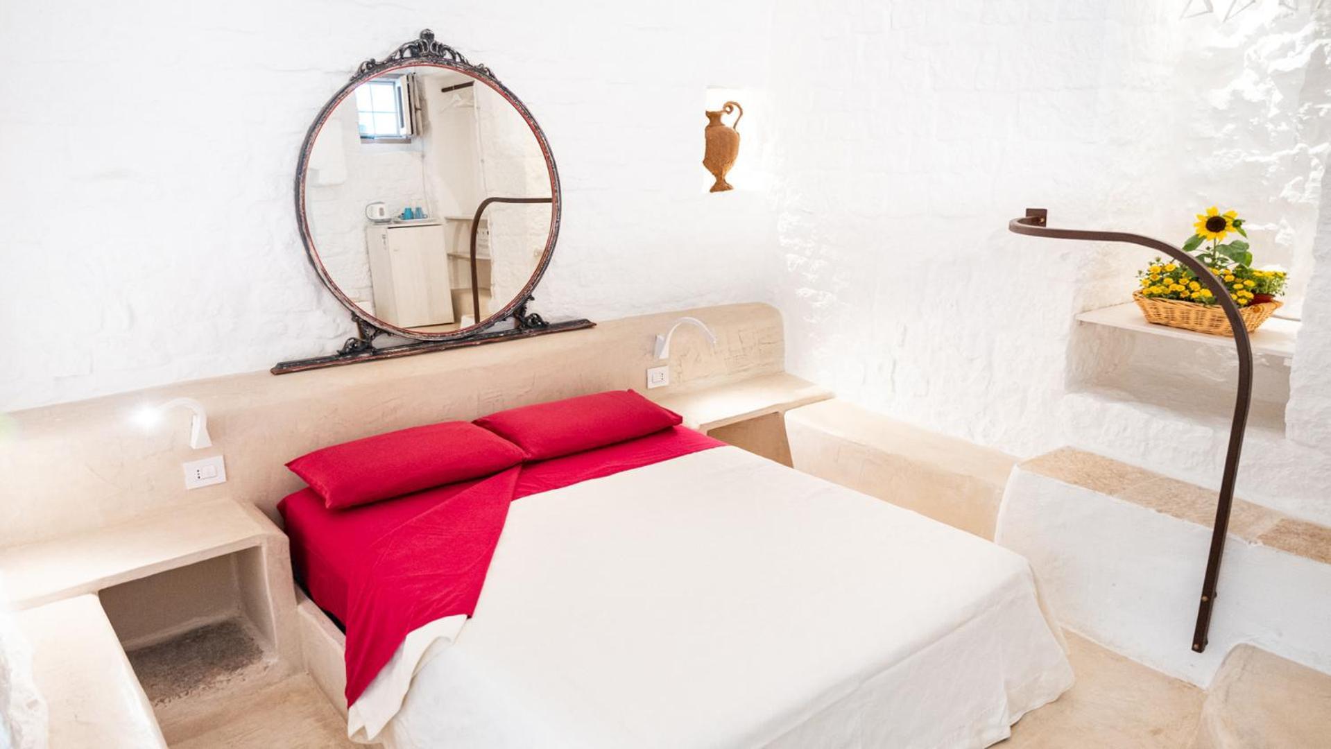 Petranima Wellness In Trulli Bed & Breakfast Остуни Екстериор снимка